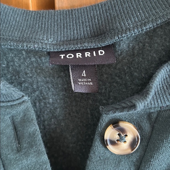 Plus Size Bundle - Picture 3 of 7